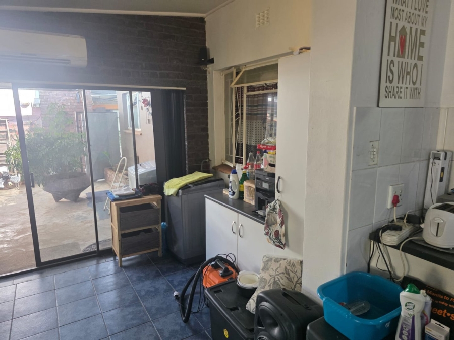 4 Bedroom Property for Sale in West Bank Western Cape